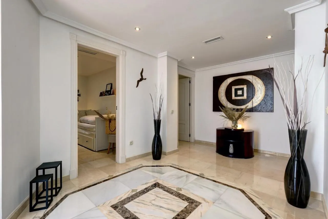 Dominion Beach Vanvitelli 139 Estepona Španělsko